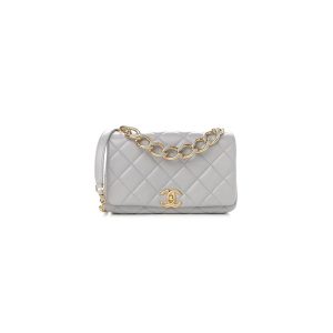 Ch*el mini van minaudiere(low stock)
