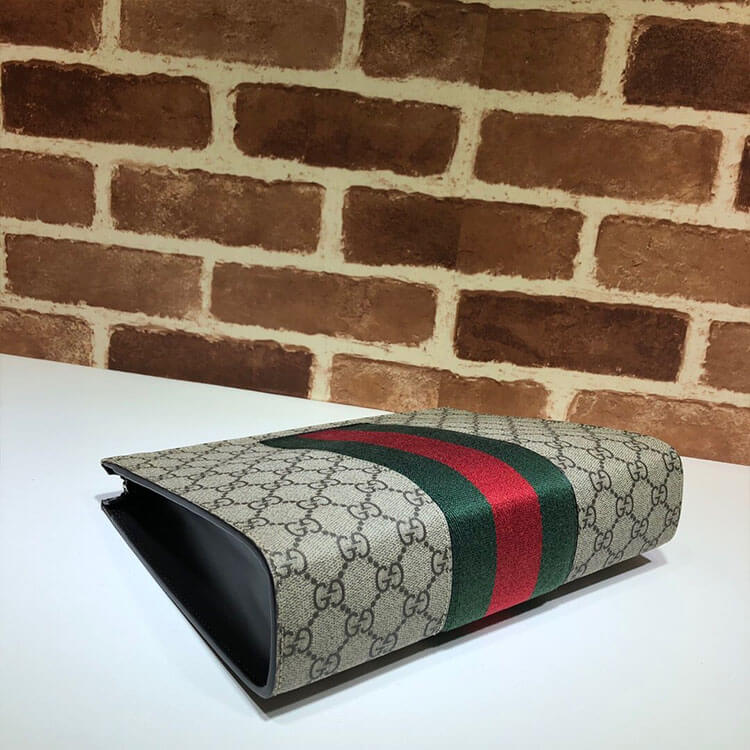 gg Sup*e web pouch