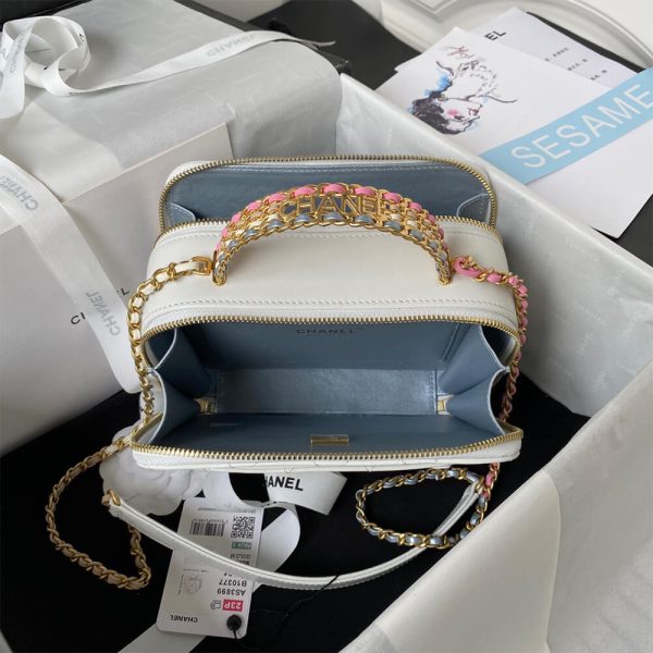Ch*el vanity case